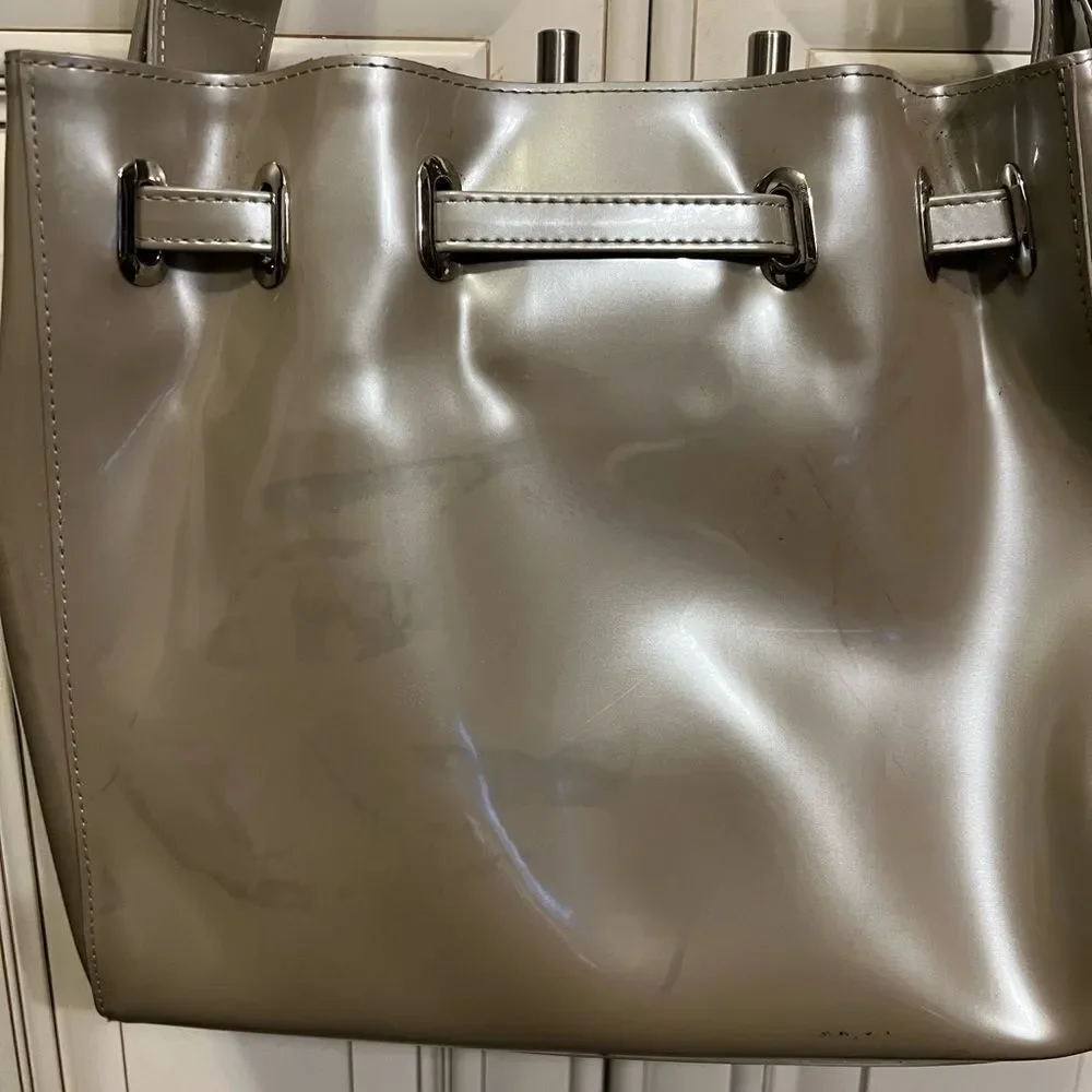 Beijo Shoulder Bag Black Patent Leather
